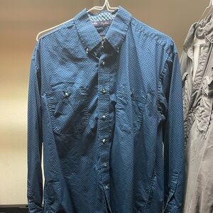 Wrangler George strait button down size medium